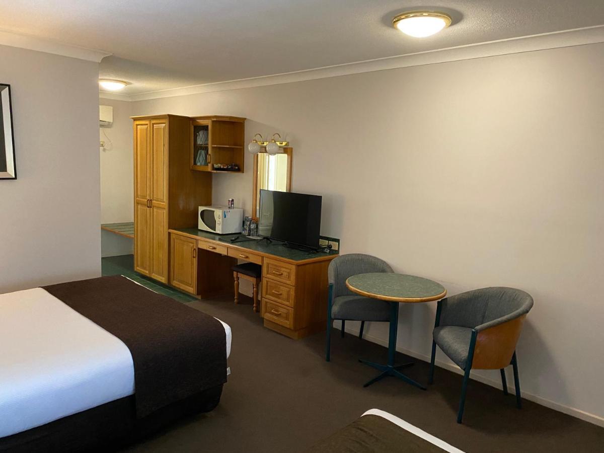 Puffers Inn Loganholme Экстерьер фото