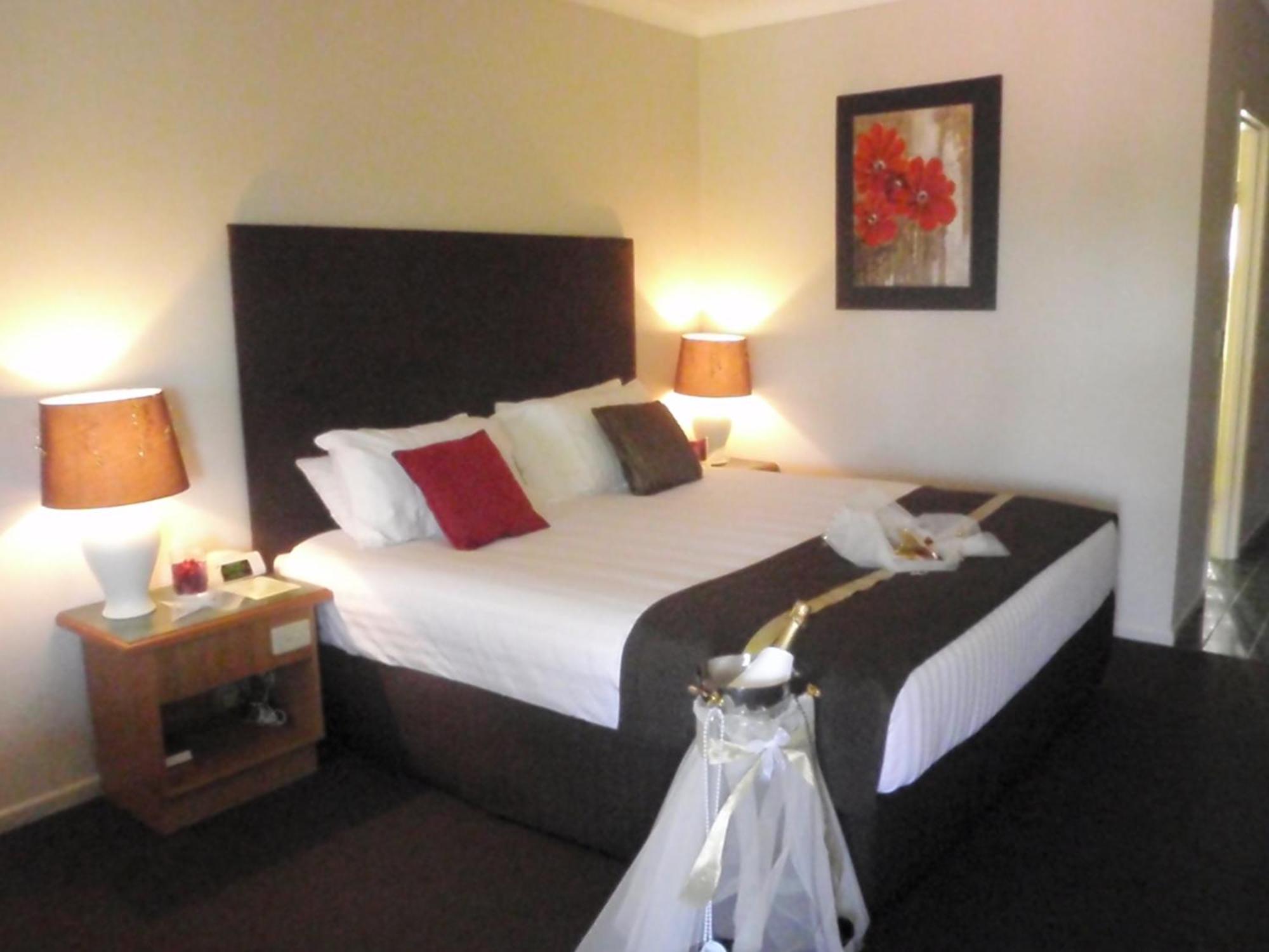 Puffers Inn Loganholme Экстерьер фото