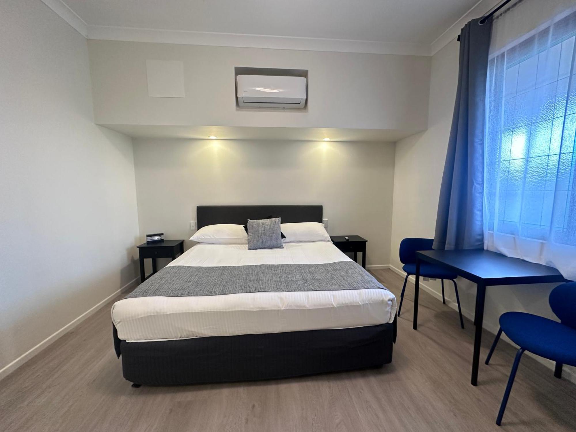 Puffers Inn Loganholme Экстерьер фото