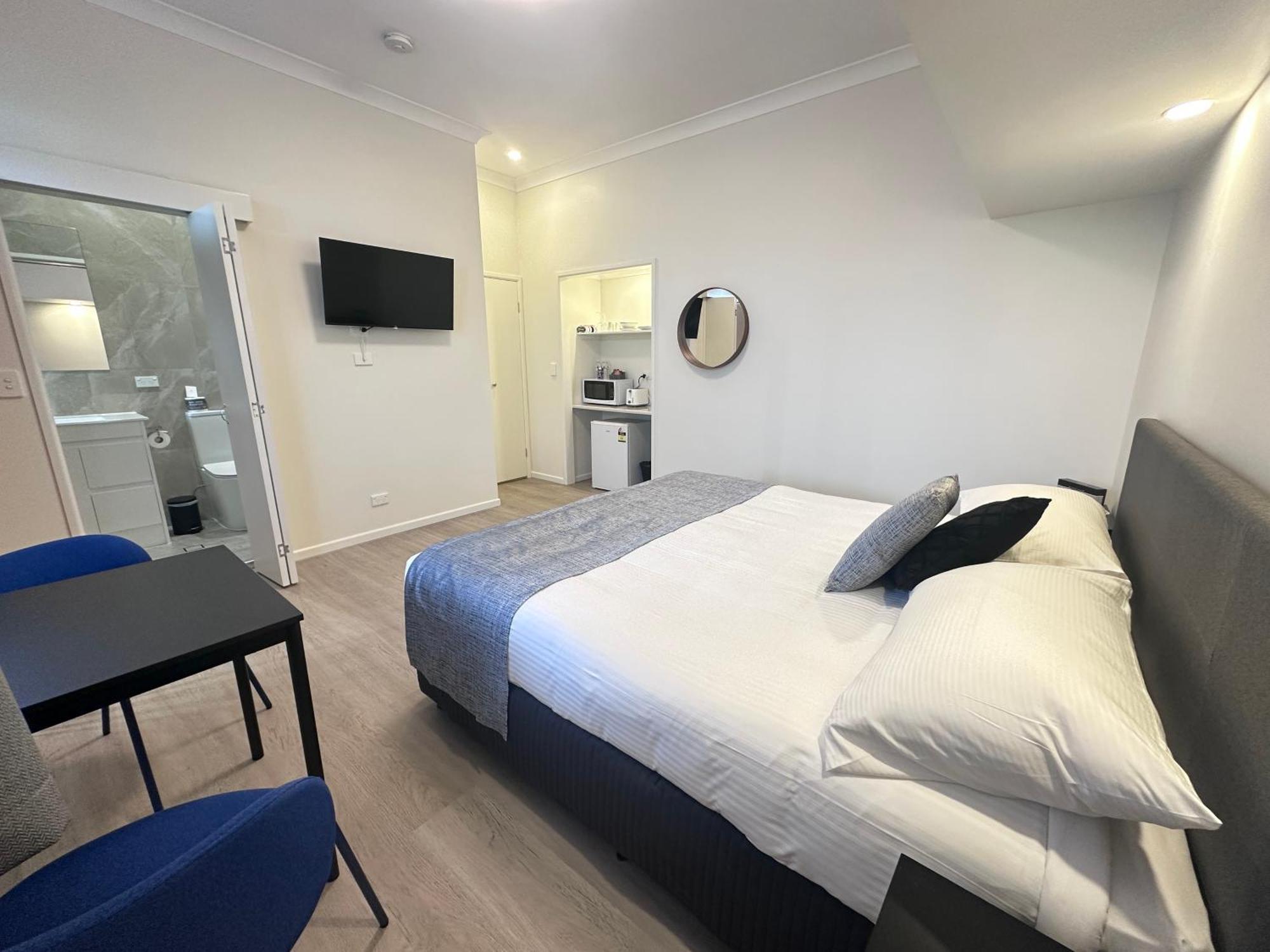 Puffers Inn Loganholme Экстерьер фото